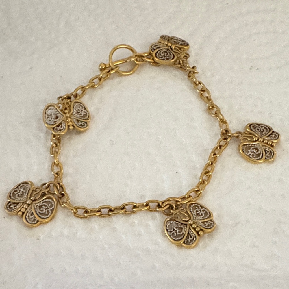 Charming Gold Butterfly Bracelet